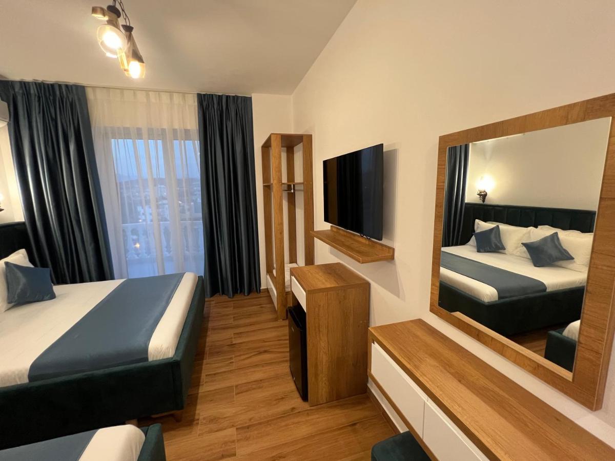 Illyrian Hotel קסאמיל מראה חיצוני תמונה