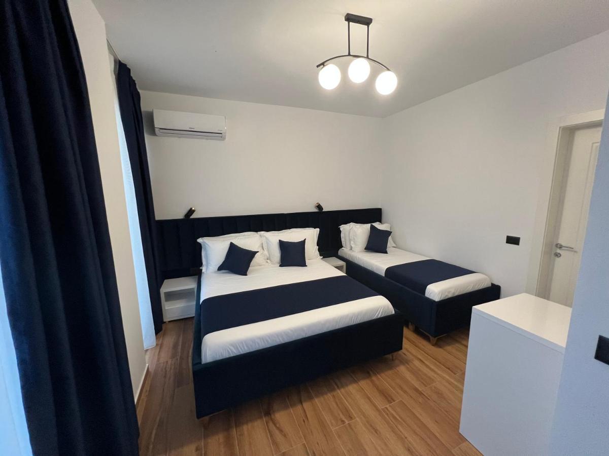 Illyrian Hotel קסאמיל מראה חיצוני תמונה
