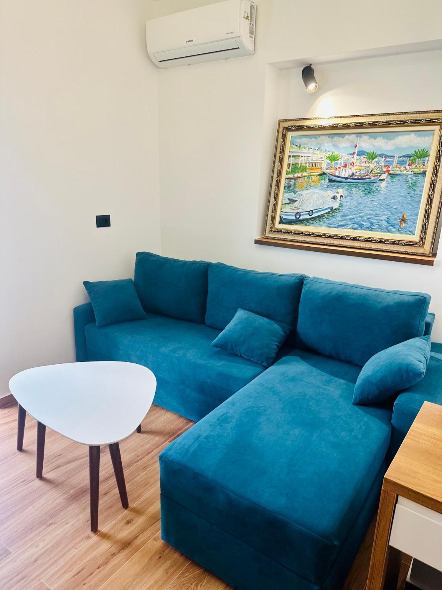 Illyrian Hotel קסאמיל מראה חיצוני תמונה