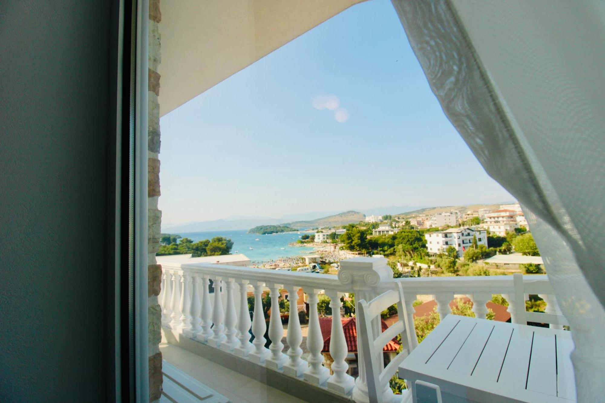 Illyrian Hotel קסאמיל מראה חיצוני תמונה